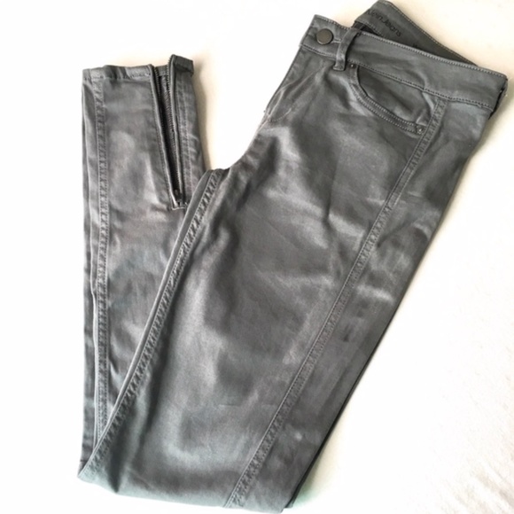 Calvin Klein Denim - Calvin Klein gray moto skinny jeans